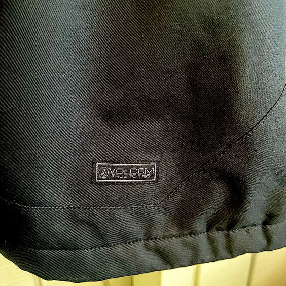 Women’s Volcom Snowboard Jacket size M - Picture 9 of 13